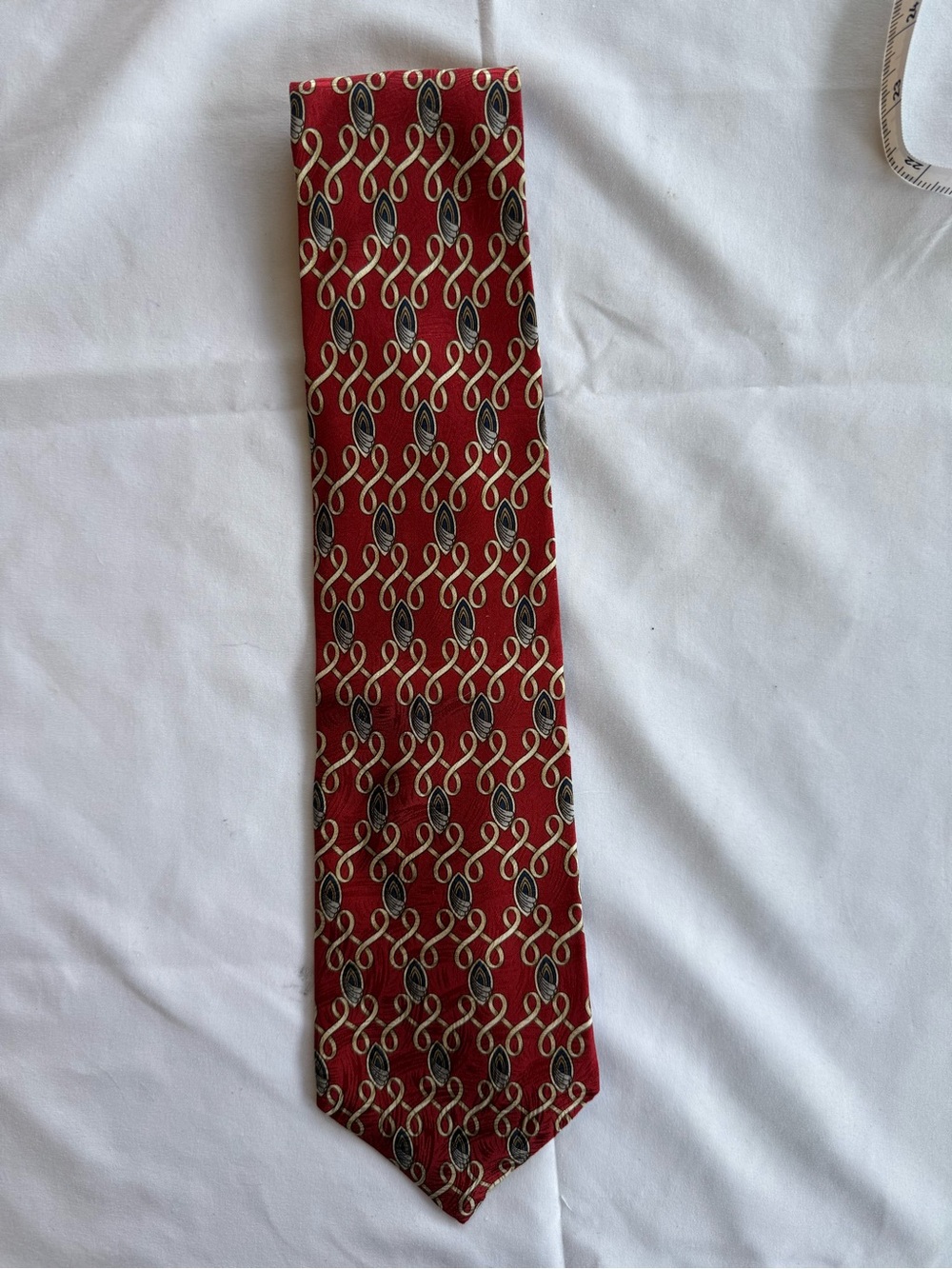 Men's Red Geometric Pattern Silk Tie
